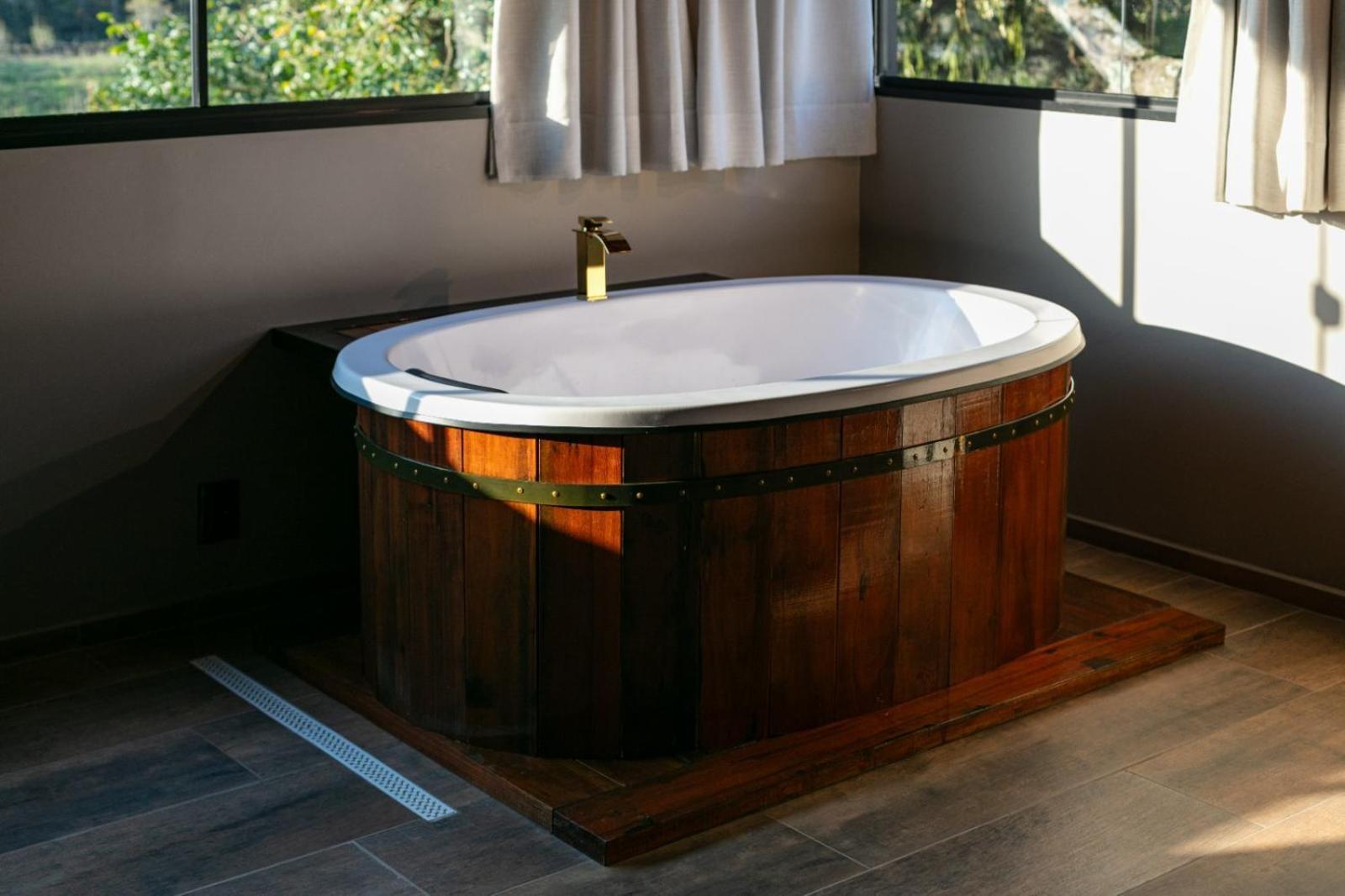 E Vinicola Boutique Begamo - Vale Dos Vinhedos Apartment *