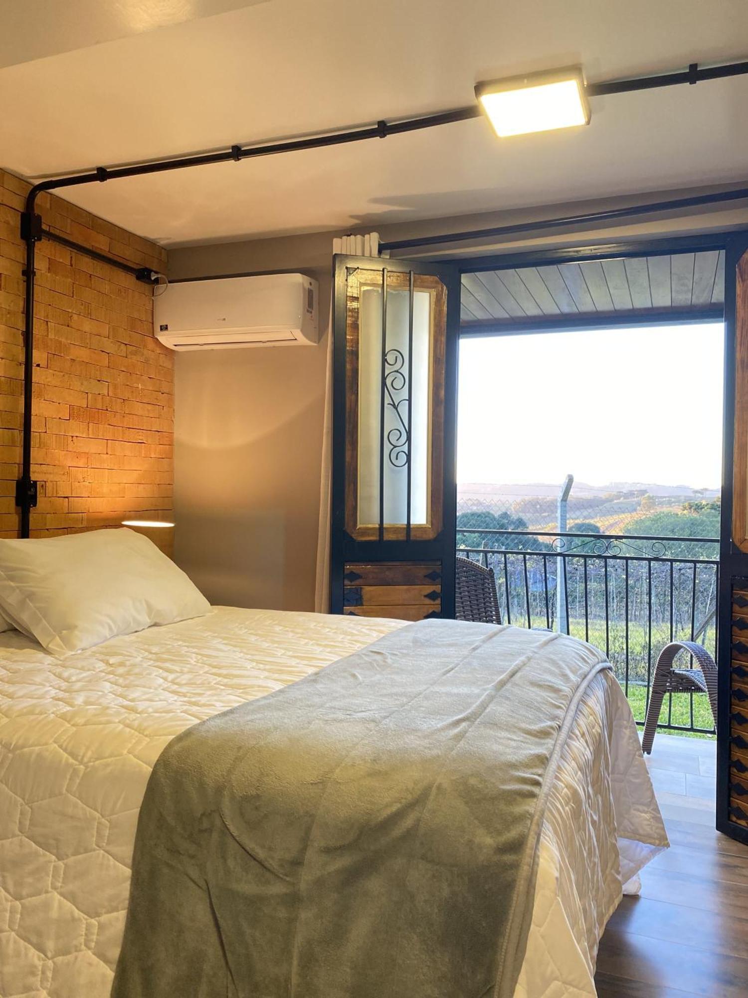 Apartment E Vinicola Boutique Begamo - Vale Dos Vinhedos *